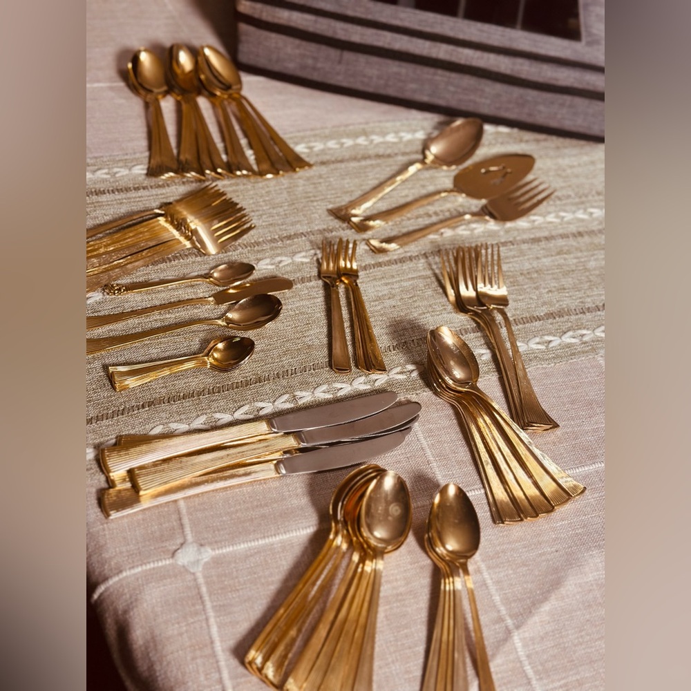 Classic Gold Plated Barclay Geneva Flatware/Serving Set/Utensils/Dinner Set 84pc